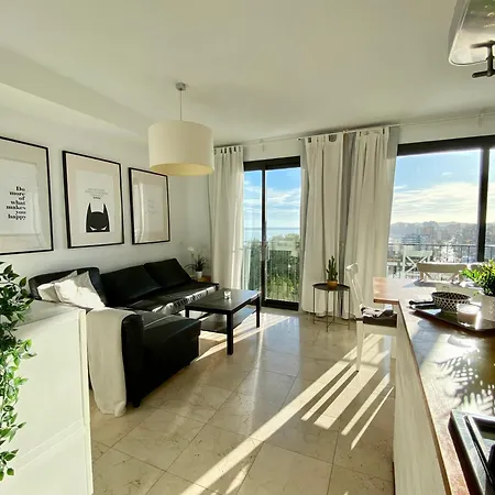בית נופש Torreblanca 4bdr Townhouse With Stunning Views