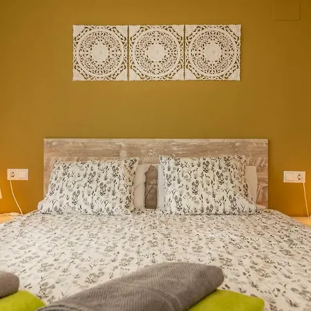 Дом отдыха Torreblanca 4bdr Townhouse With Stunning Views Фуэнхирола